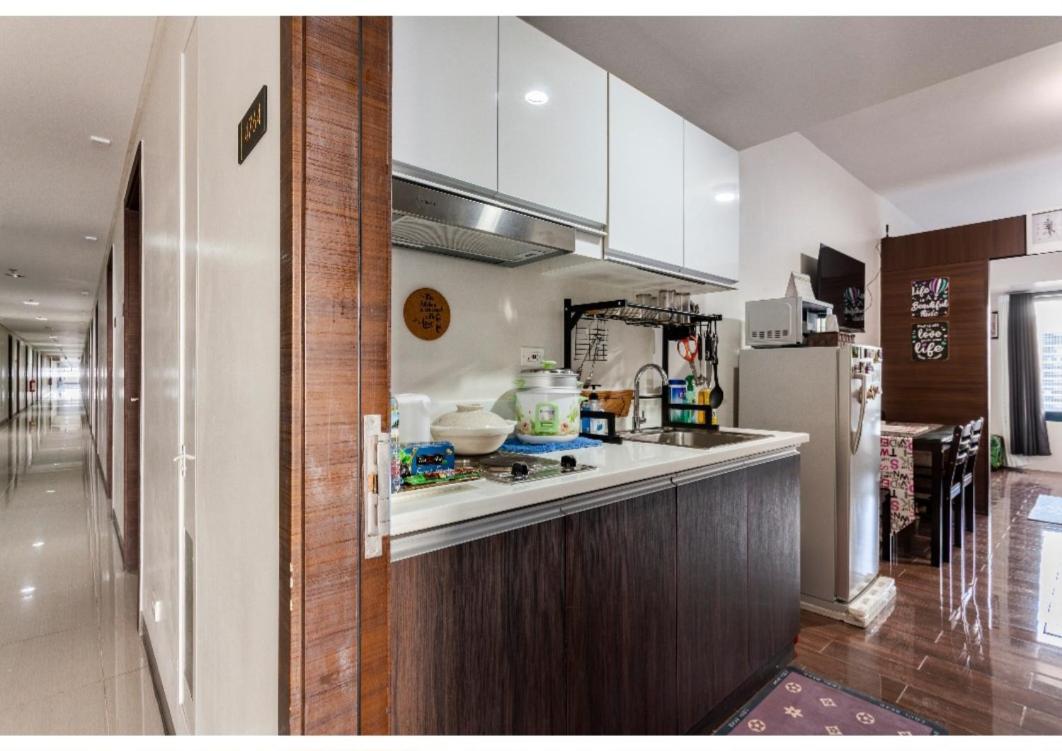 Marivic'S Place At Air Residences Makati Manila Bagian luar foto